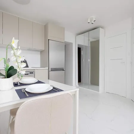 Modern With Air Conditioning In Downtown By Renters Apartamento *